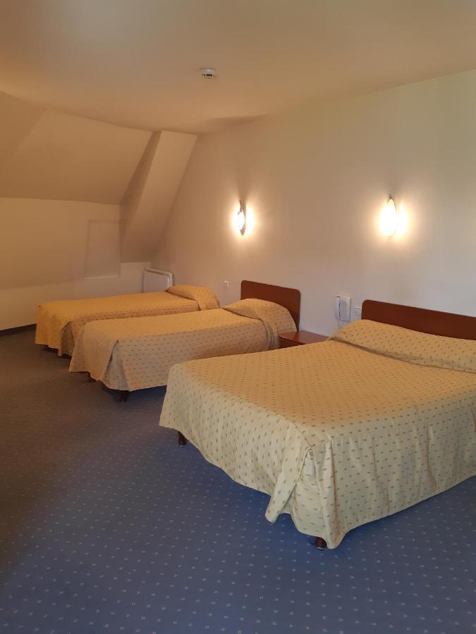 Hotel Les Forges Noyal-sur-Vilaine Екстер'єр фото